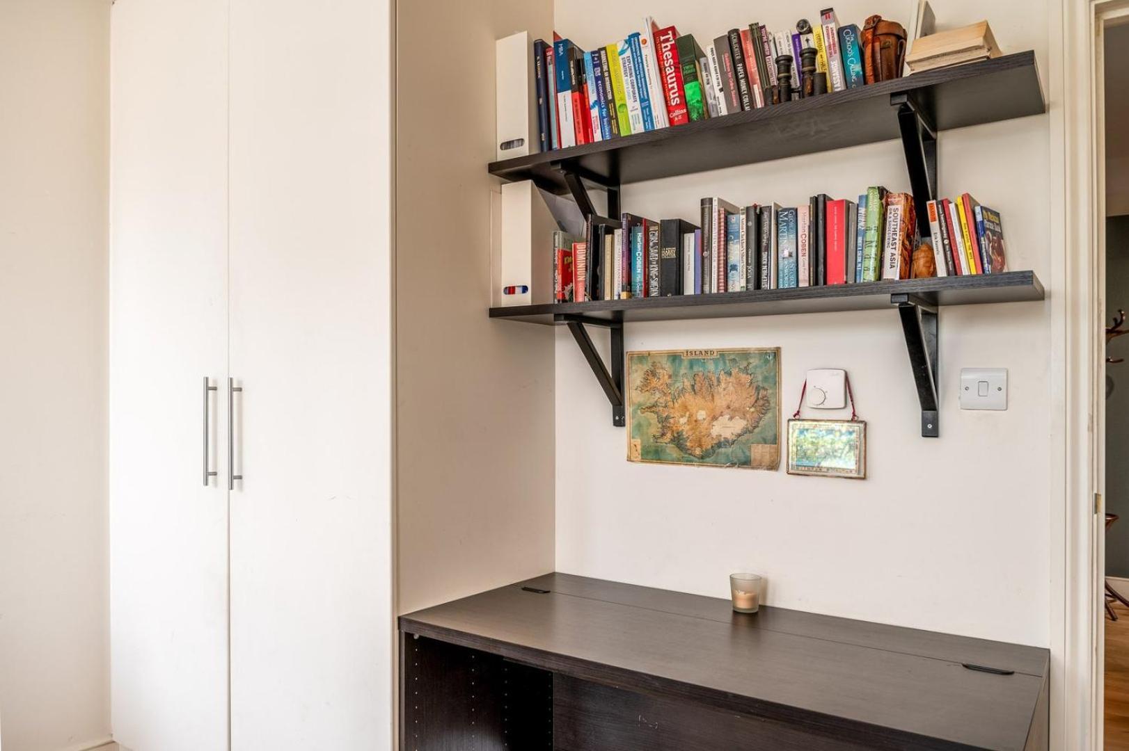Bright & Spacious Battersea Flat Лондон Екстериор снимка